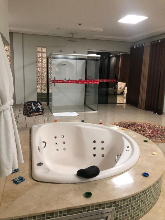 Hotel Baeza Goiatuba Zewnętrze zdjęcie